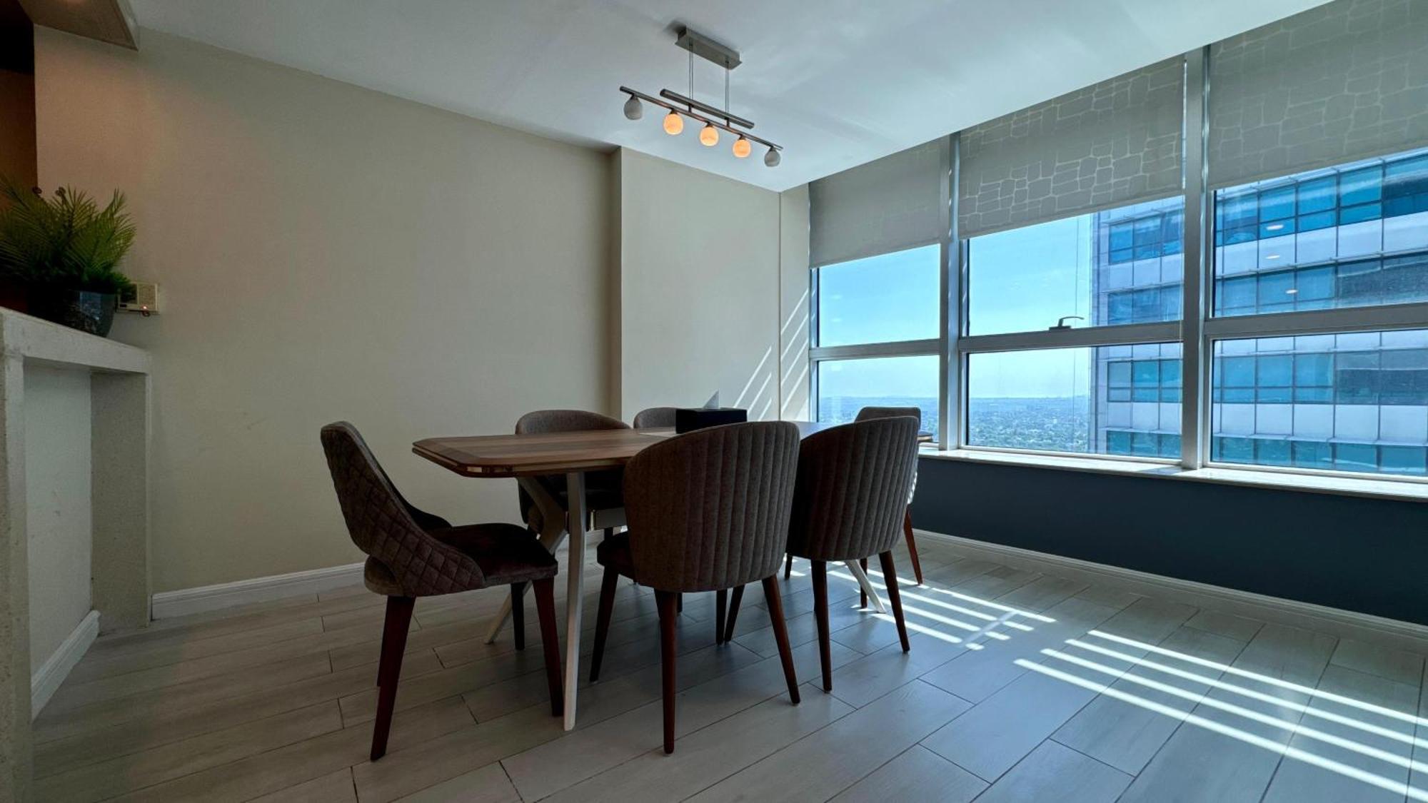 Centaurus Three Bed City View Islámábád Exteriér fotografie